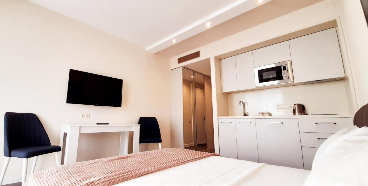 Alliance Palace Sea View Apartment Batumi Exteriér fotografie