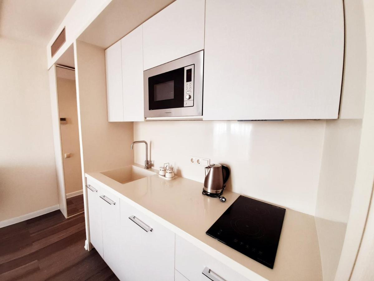 Alliance Palace Sea View Apartment Batumi Exteriér fotografie