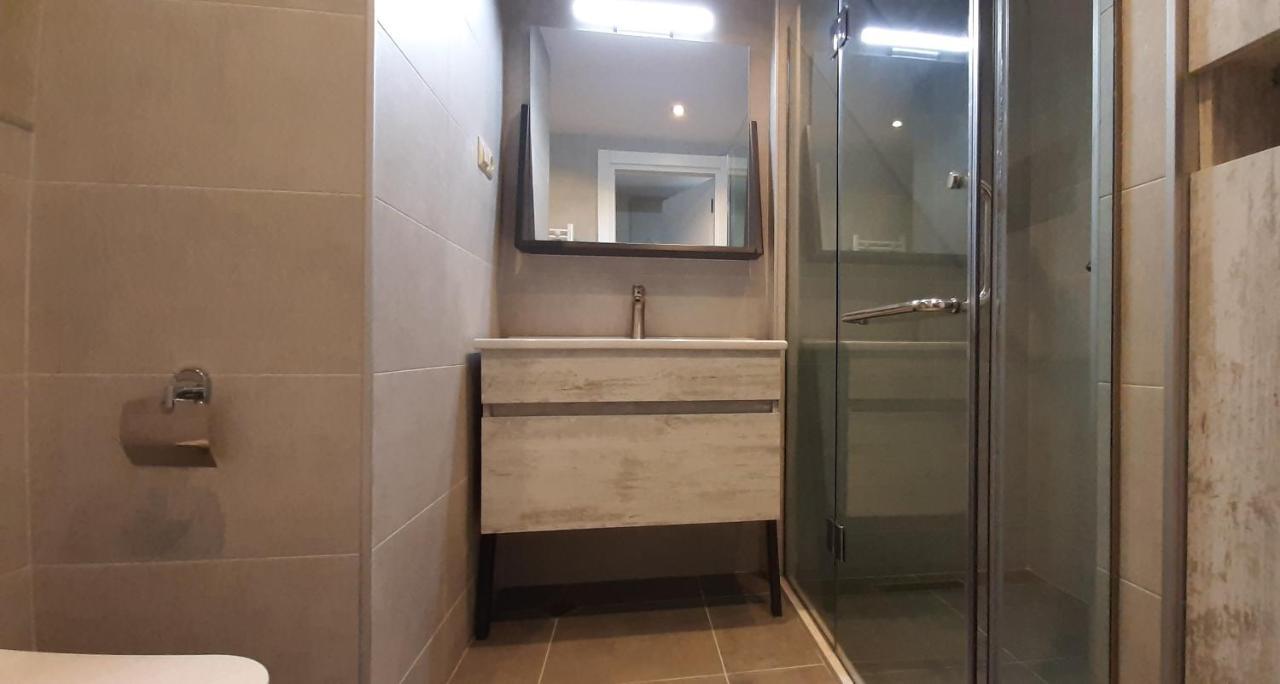 Alliance Palace Sea View Apartment Batumi Exteriér fotografie