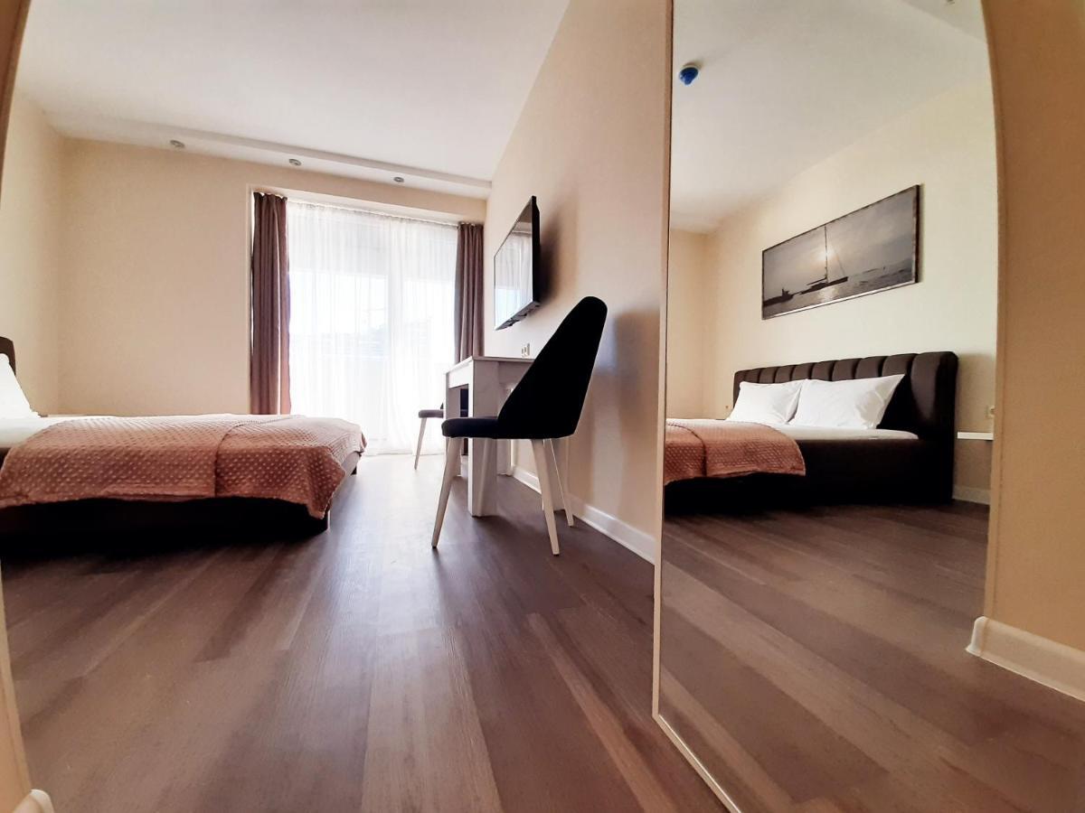 Alliance Palace Sea View Apartment Batumi Exteriér fotografie